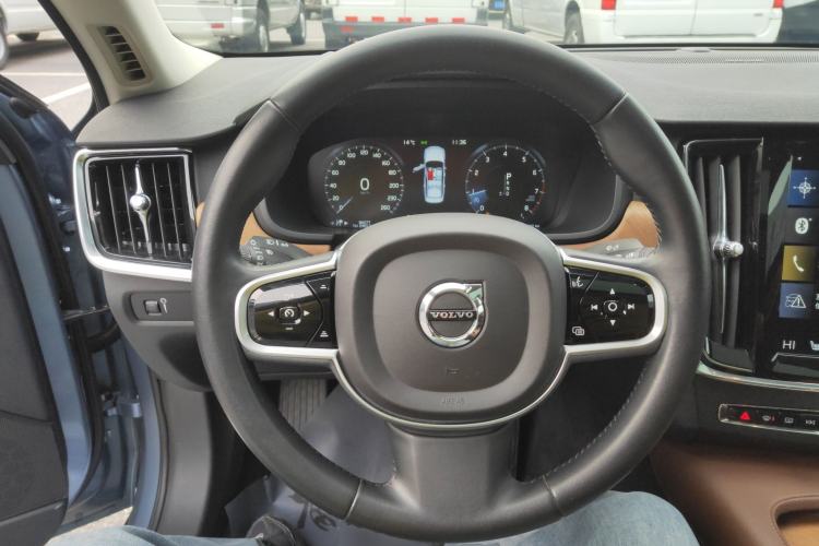 Used Volvo S90 2019 T5 Zhiyuan Edition