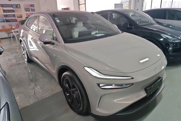 Used ONVO L60 2024 60 kWh Rear-Drive Version