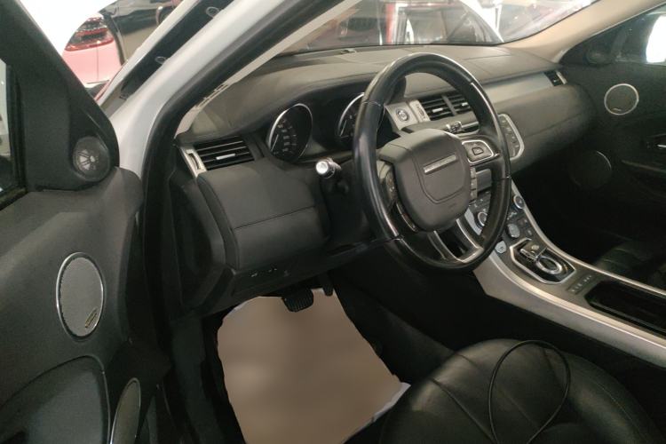 Used Land Rover Range Rover Evoque 2015 2.0T Five-Door Zhiyao Edition
