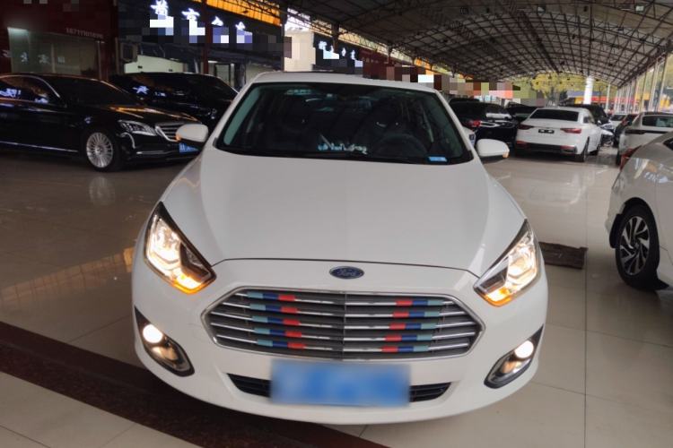 Used Ford Escort 2017 Happiness Edition 1.5L Automatic Fashion Version
