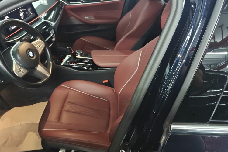 Used BMW 5 Series 2022 Second Facelift 525Li M Sport Package