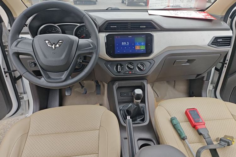 Used Wuling Hongguang 2018 1.5L S Comfort Model L2B
