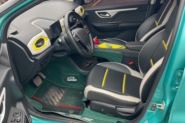 Used SOL E10X 2021 302 km Range Luxury Version 31.4 kWh
