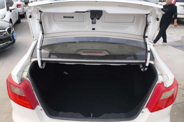 Used Changan Alsvin V3 2015 1.4L Manual Meiruan Model China V Standard
