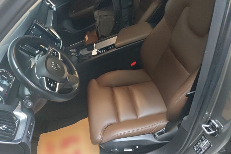 Used Volvo V60 2020 T5 Zhiyuan Luxury Edition
