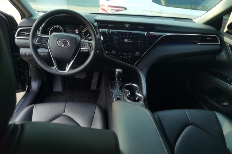 Used Toyota Camry 2019 Revised Version 2.5G Luxury Edition
