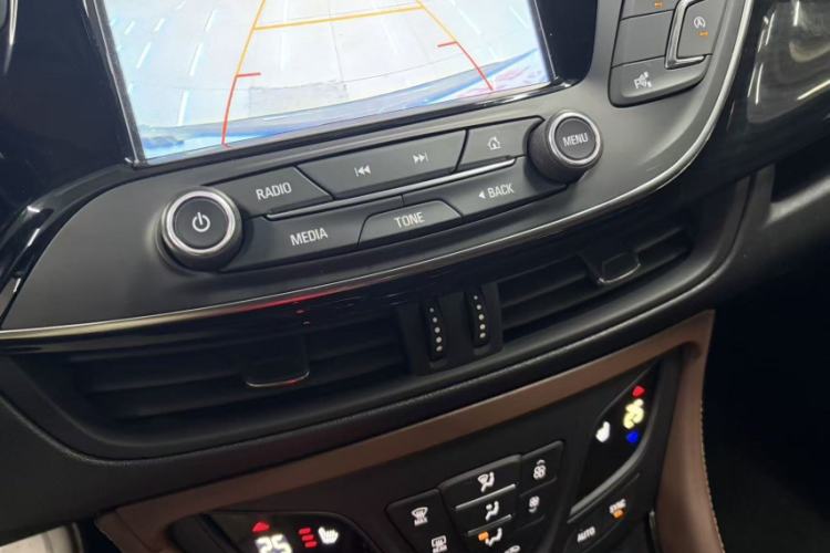 Used Buick Envision 2018 20T Two-Wheel Drive Luxury Model
