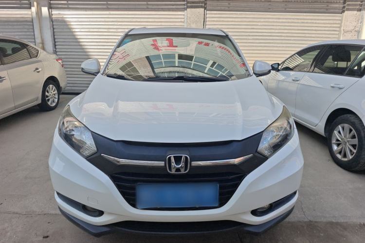 Used Honda Vezel 2015 1.8L CVT 2WD Elite Model
