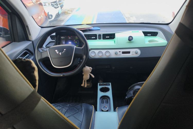 Used Wuling Hongguang MINIEV 2021 Macaron Premium Model – Lithium Iron Phosphate