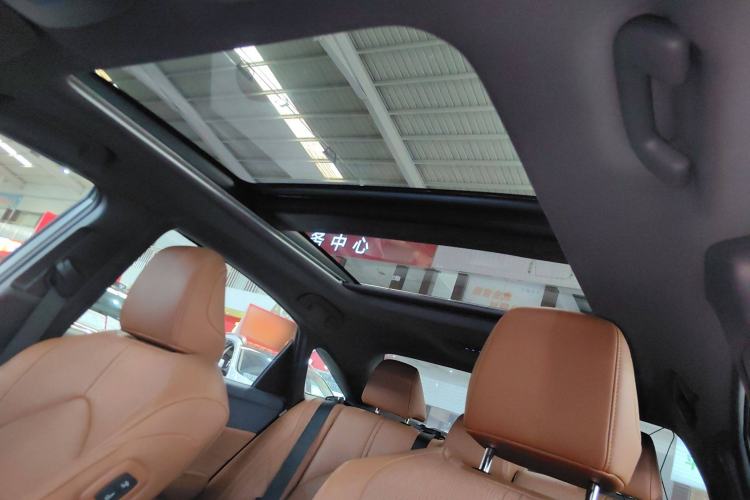 Used Toyota Avalon 2019 2.5L Touring Premium Version China VI Standard
