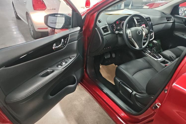 Used Nissan Tiida 2021 1.6L CVT Cool Edition
