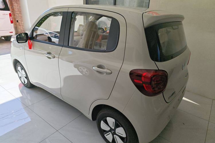 Used Wuling Hongguang MINIEV 2025 Four-Door Version Advanced Edition
