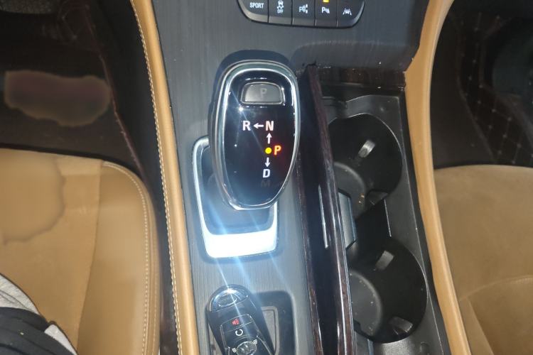 Used Buick LaCrosse 2018 28T Luxury Edition
