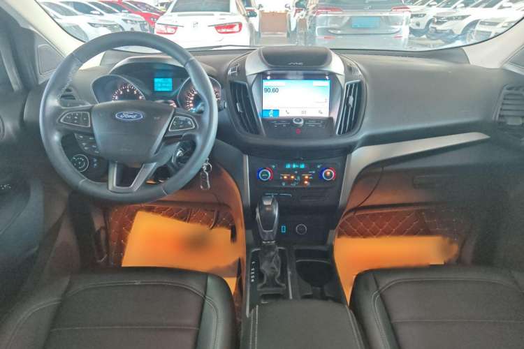 Used Ford Kuga 2019 EcoBoost 180 Two-Wheel-Drive Platinum Edition China VI Standard
