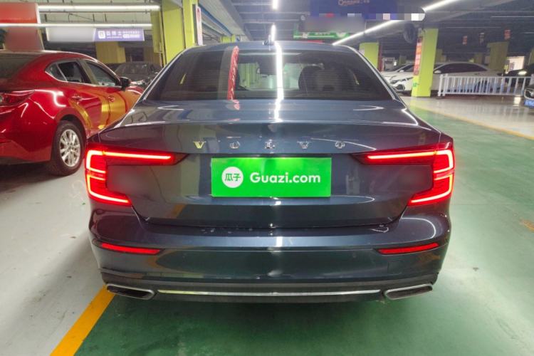 Used Volvo S60 2022 B4 Zhiyi Luxury Edition