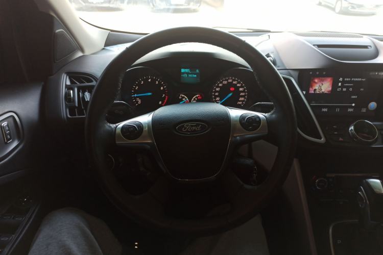 Used Ford Kuga 2015 1.5L GTDi Two-Wheel Drive Fashion Edition
