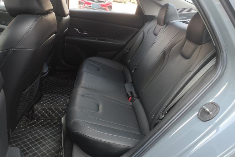 Used Hyundai Elantra 2021 1.5L CVT GLX Elite Edition
