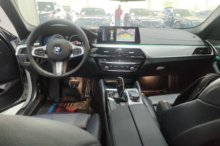 Used BMW 5 Series 2018 525i M Sport Package
