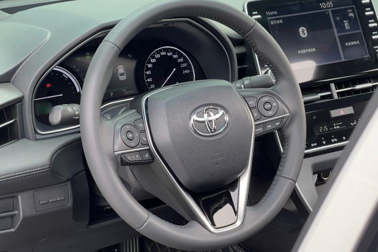 Used Toyota Avalon 2019 Dual-Engine 2.5L Luxury Edition China VI Standard