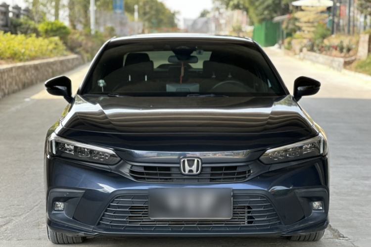 Used Honda Civic 2022 240TURBO CVT Dynamic Edition
