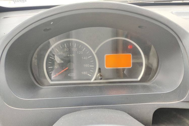 Used BAIC Weiwang 306 2011 1.3L base model 7 seats
