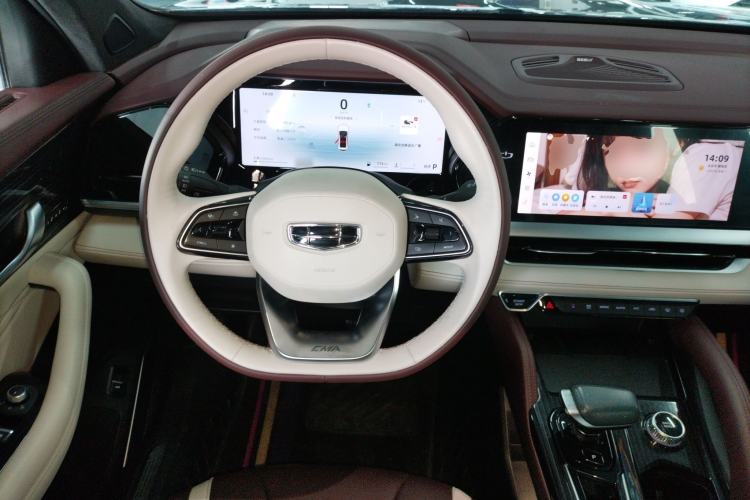 Used Geely Auto Monjaro L 2024 2.0TD High-Power Automatic Two-Wheel Drive Yunqi Version
