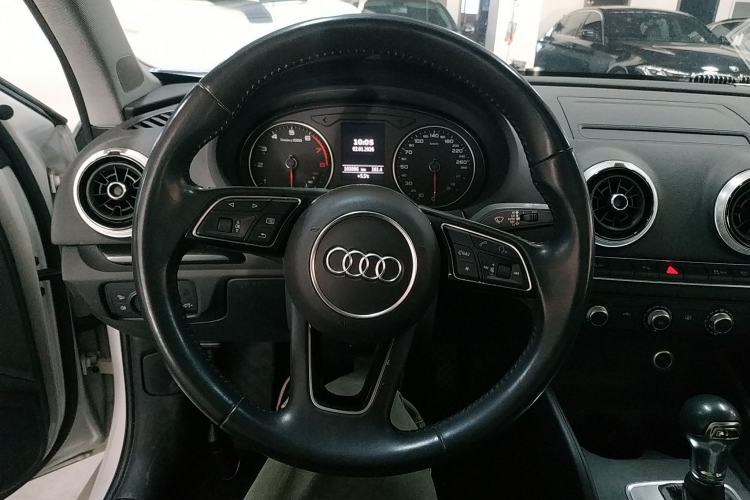 Used Audi A3 2019 Limousine 35 TFSI Fashion Edition China VI Emission Standard
