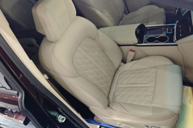 Used Buick GL8 2022 Avenir Aivia Six-Seat Deluxe Edition
