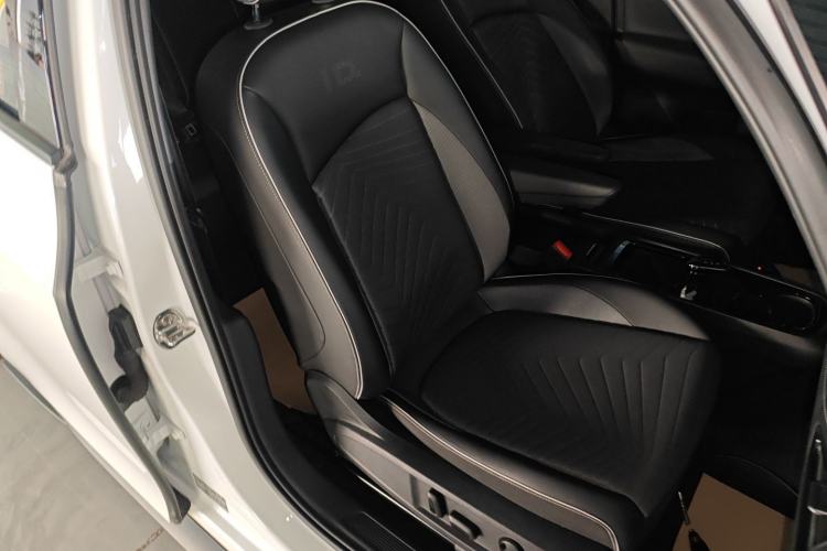 Used Volkswagen ID.3 2025 Smart Edition Outstanding Model
