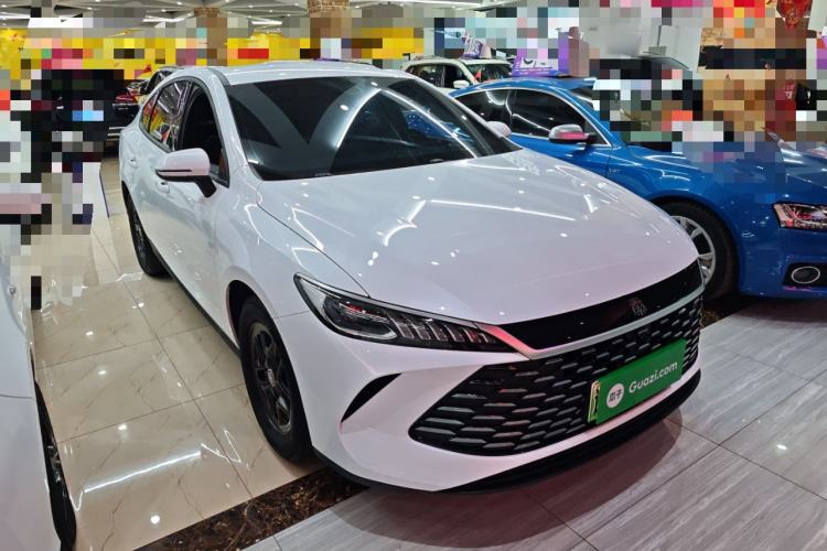 Used BYD Qin PLUS 2025 DM-i Smart Drive 55KM Leading Model
