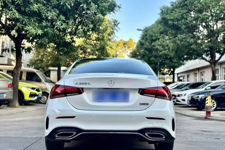 Used Mercedes-Benz A-Class 2020 Restyled A 200 L Sport Sedan Fashion Version
