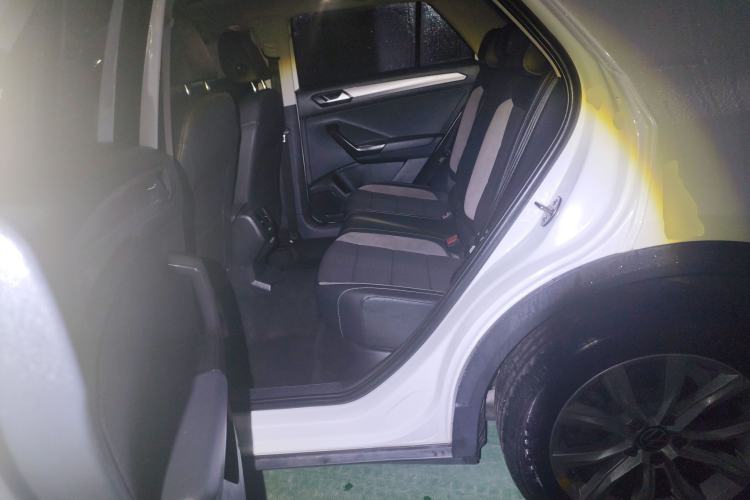 Used Volkswagen T-ROC 2022 280TSI DSG Two-Wheel Drive Elite PLUS
