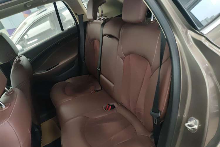 Used Buick Envision 2016 20T Two-Wheel-Drive Elite Model
