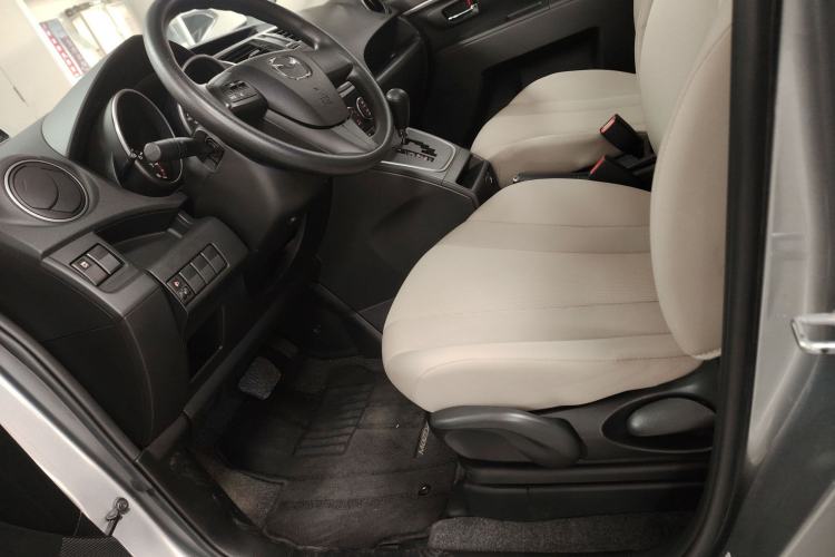 Used Mazda Mazda 5 2013 2.0L Automatic Comfort Edition
