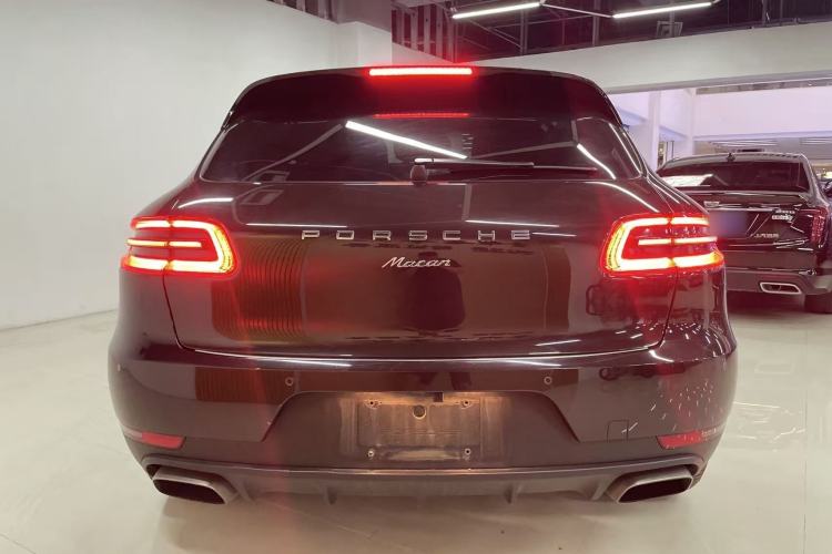 Used Porsche Macan 2016 Macan 2.0T