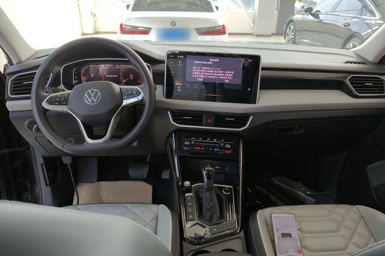 Used Volkswagen Tayron 2024 300TSI Two-Wheel-Drive Luxury Plus Advanced Version
