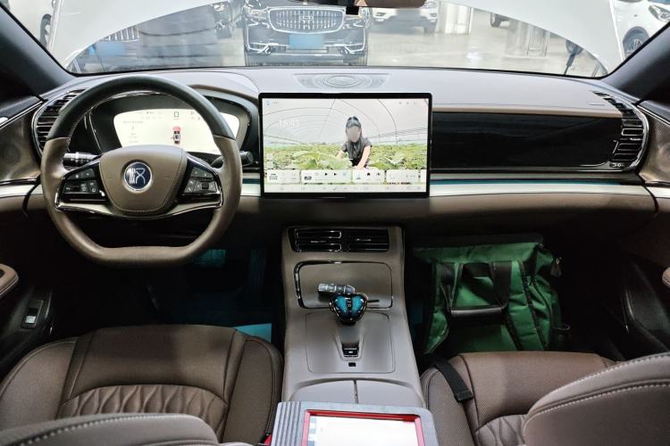 Used BYD Han 2025 EV Intelligent Driving Version 506KM Prestige Model
