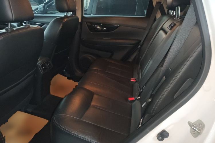 Used Nissan X-Trail 2019 2.0L CVT Smart Connect Comfort Edition 2WD
