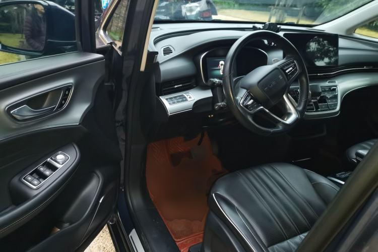 Used Roewe iMAX8 2021 400TGI Supreme Series Prestige Edition
