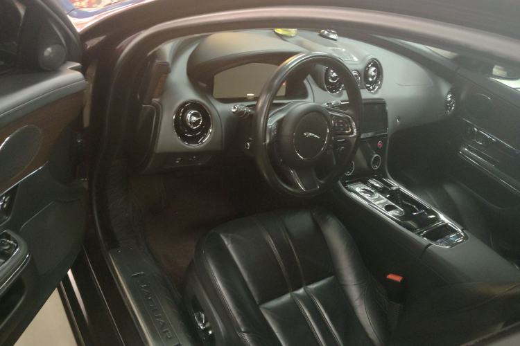 Used Jaguar XJ 2016 XJL 3.0 SC Two-Wheel-Drive Elegant Business Edition
