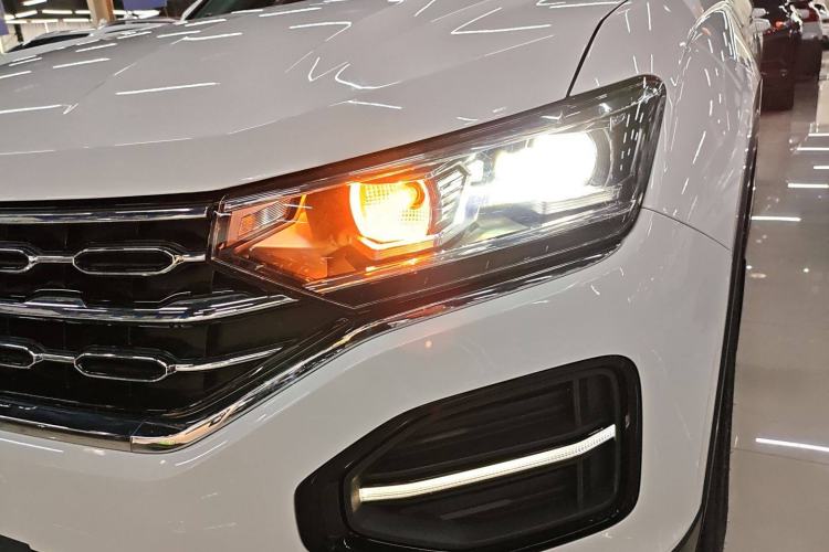 Used Volkswagen Tayron 2019 330TSI Two-Wheel Drive Luxury Model China VI Standard
