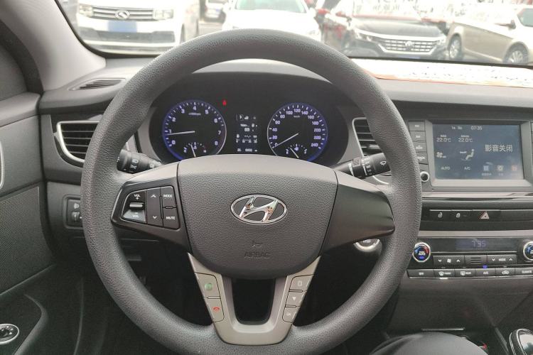 Used Hyundai Mistra 2016 1.8L Automatic Smart GLS