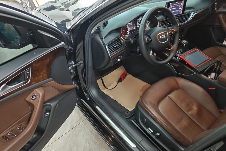 Used Audi A6L 2016 30 FSI Comfort Version
