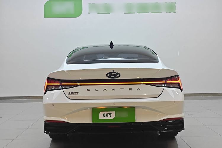 Used Hyundai Elantra 2022 1.5L CVT LUX Prestige Edition
