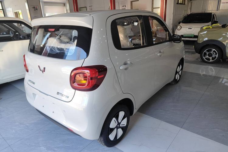 Used Wuling Hongguang MINIEV 2025 Four-Door Version Advanced Edition
