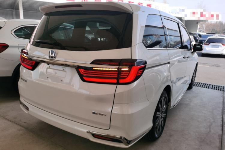 Used Honda Odyssey 2024 2.0L eHEV Sharp & Enjoy Edition

