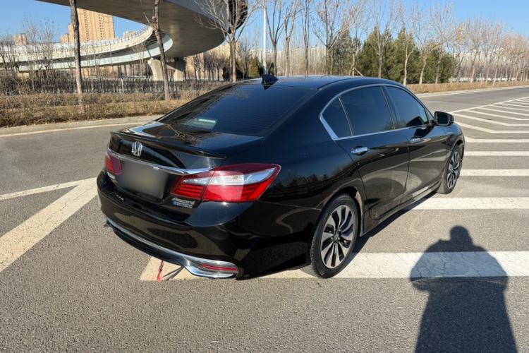 Used Honda Accord 2016 Hybrid 2.0L Sharp Edition
