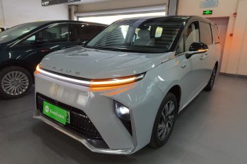 Used SAIC MAXUS Dajia 9 2024 Super Hybrid Long-Range Forest Edition 7-Seater