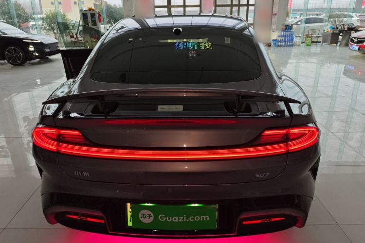 Used  SU7 2024 Rear-Drive Ultra-Long Range Advanced Pro-Level Intelligent Driving Version
