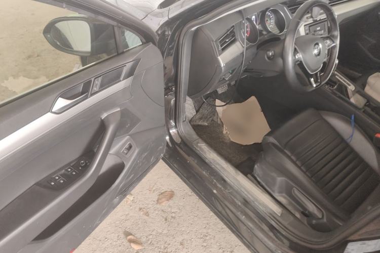 Used Volkswagen Magotan 2019 280TSI DSG Comfort Model China VI Standard
